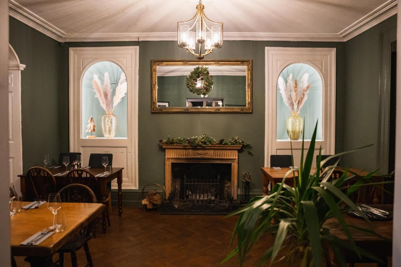 The George Inn Wedmore Exterior photo
